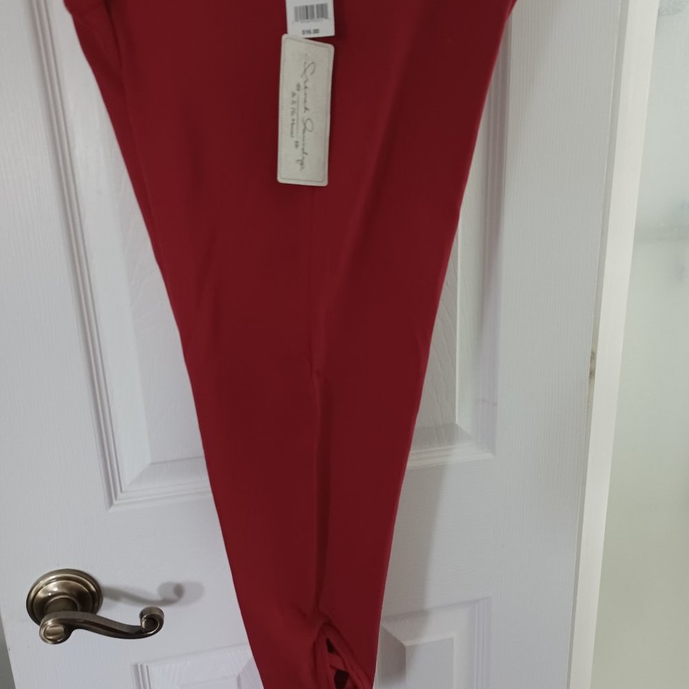 NWT Sexy red spandex with cross hatch around bottom leggings